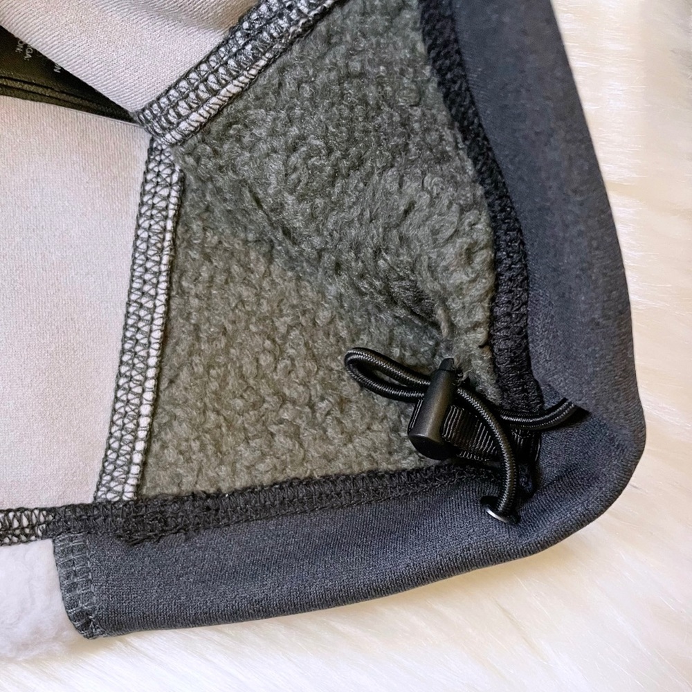 The North Face Women’s Novelty Fleece Hoodie - Picture 4 of 8